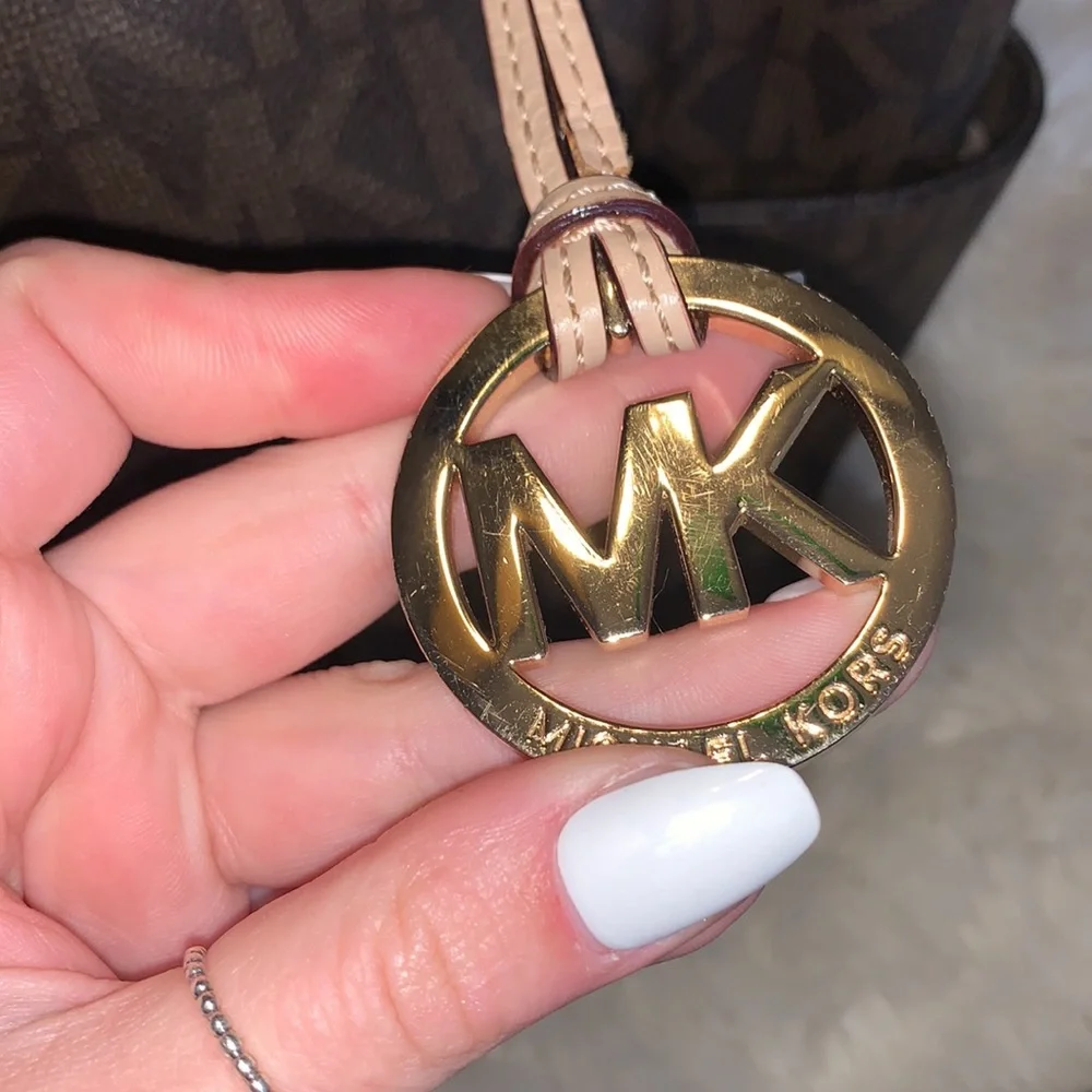 Michael Kors Purse - Picture 3 of 13